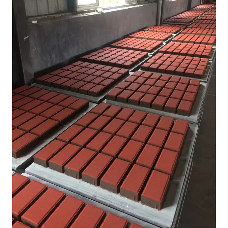 Bagaimana Desain Campuran Beton Berdampak Langsung pada Pemilihan Bahan Cetakan