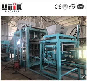 Mesin Blok Saling Mengunci Hydraform